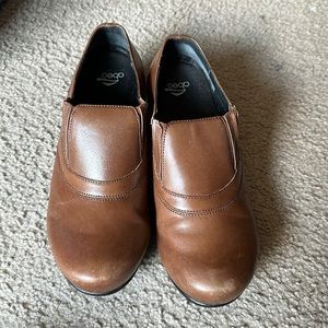 Abeo shoes